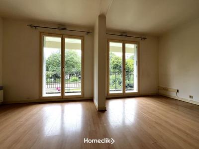 Studio - 27 m² - 1 pièce