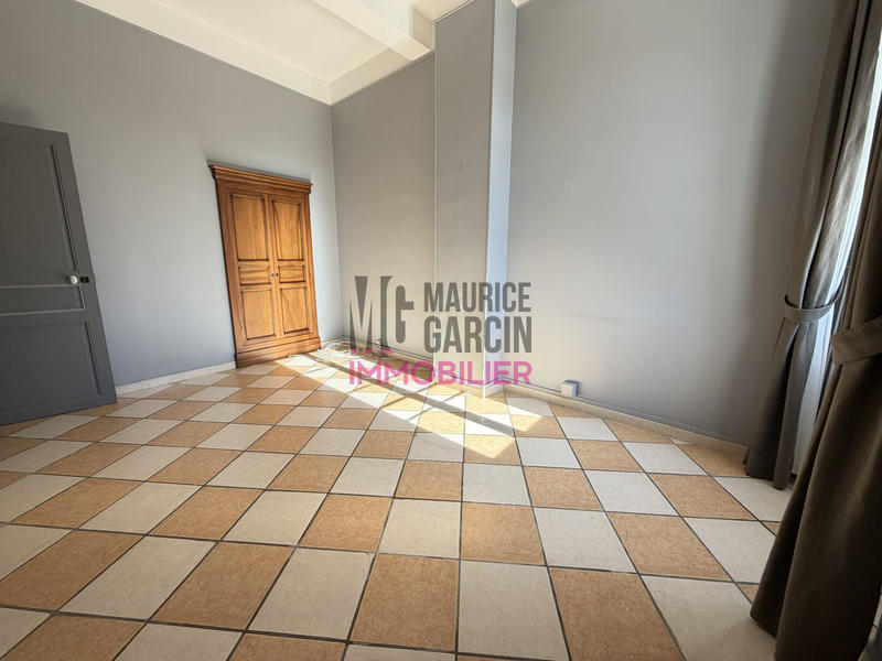 Maison - 174 m² - 7 pièces