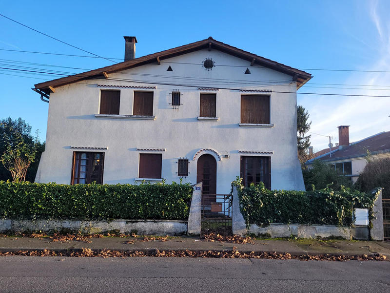 Maison - 176 m² - 7 pièces