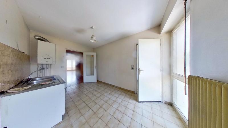 Appartement - 81 m² - 3 pièces