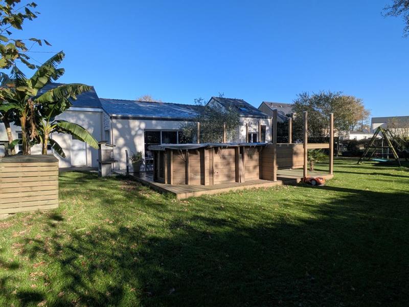 Maison - 140 m² - 7 pièces