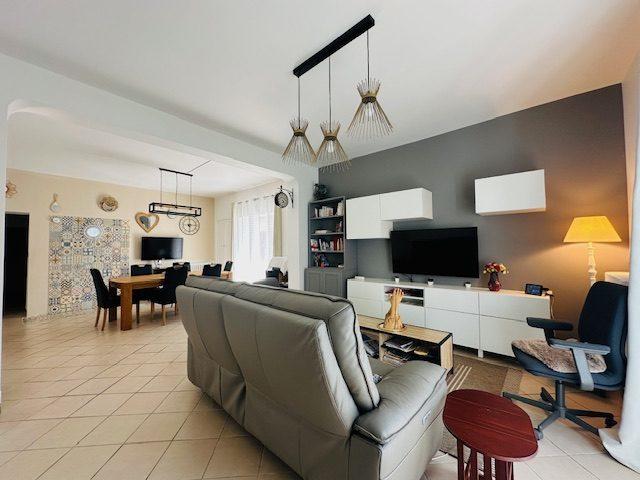 Maison ancienne - 287 m² - 10 pièces