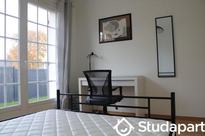 Chambre - 14 m² - 1 pièce