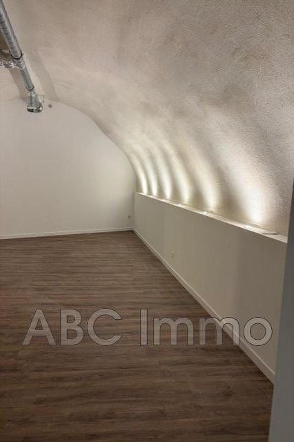 Fonds de commerce - 90 m²