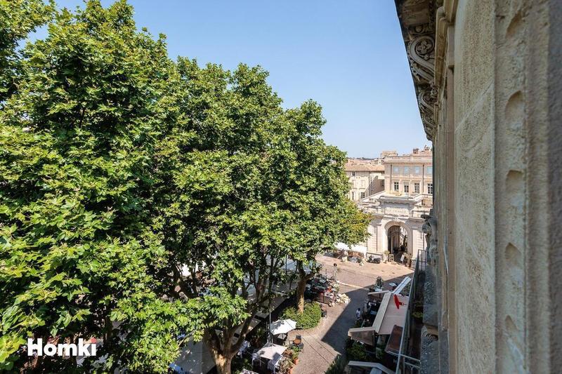 Appartement - 184 m² - 6 pièces