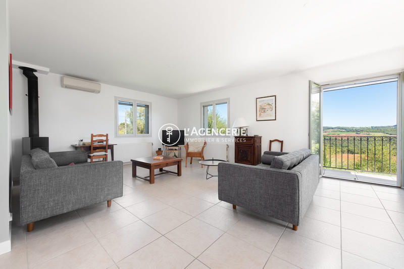 Maison - 120 m² - 4 pièces