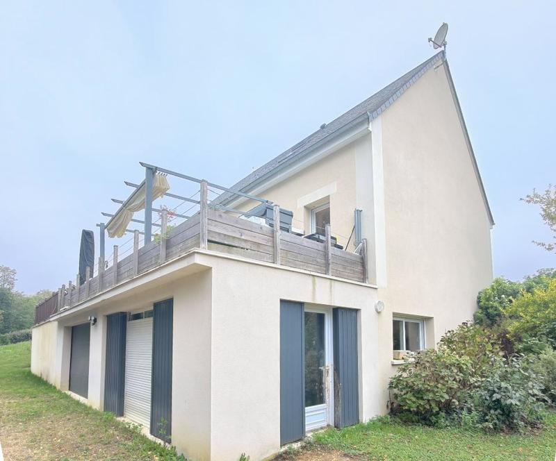 Pavillon - 177 m² - 8 pièces