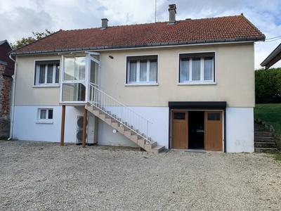 Maison - 98 m² - 5 pièces