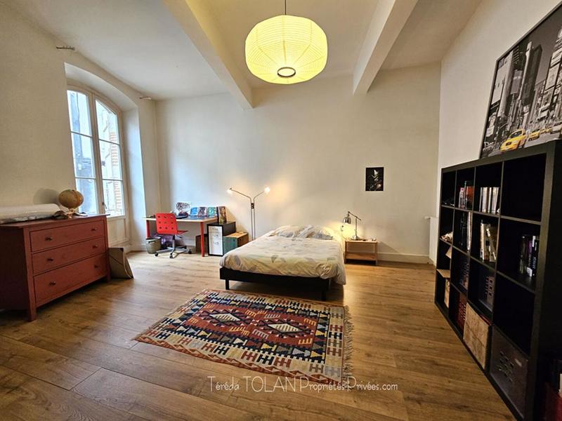 Demeure - 380 m² - 10 pièces