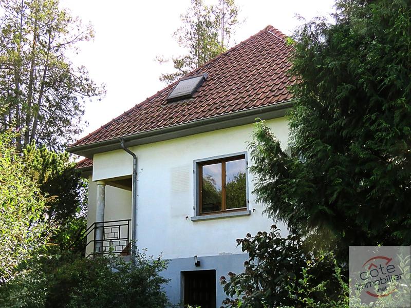 Maison - 195 m² - 9 pièces