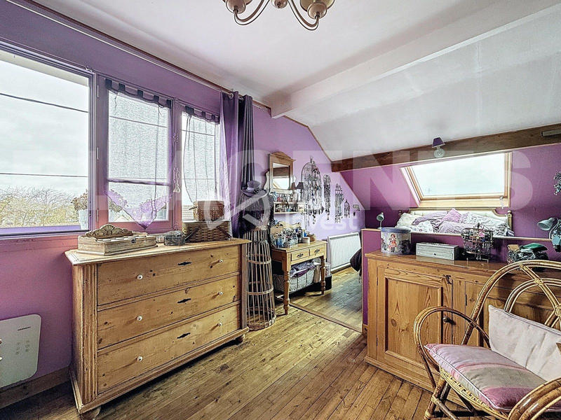 Maison - 190 m² - 8 pièces