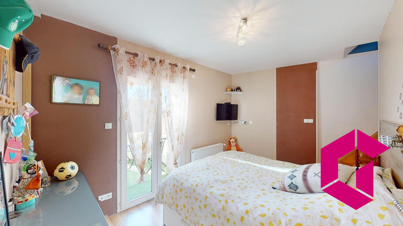 Maison - 116 m² - 10 pièces