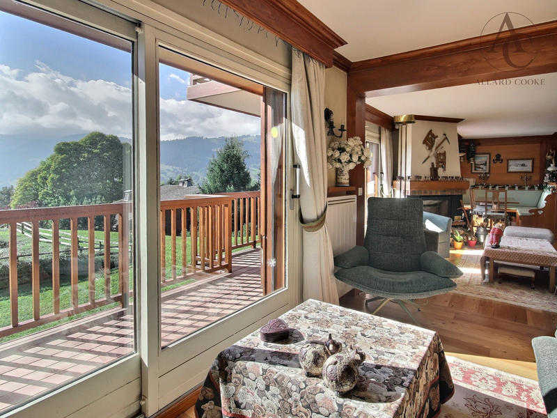 Appartement - 95 m² - 4 pièces