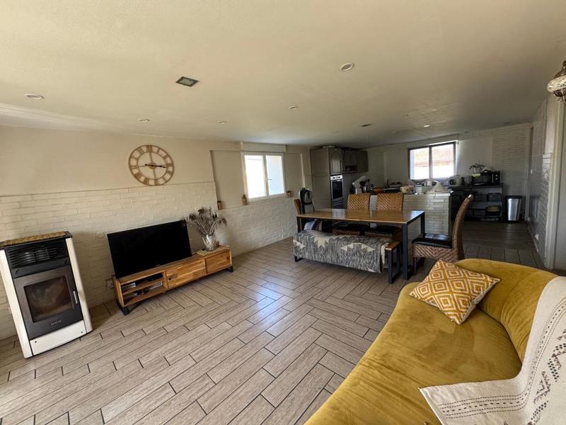 Maison - 151 m² - 7 pièces