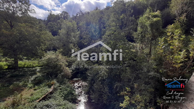 Maison - 110 m² - 10 pièces