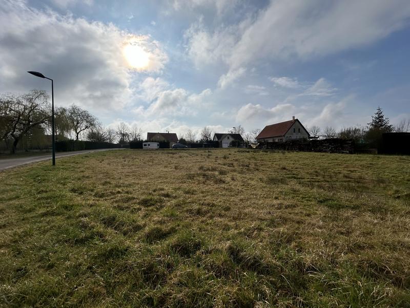 Terrain - 1 221 m²
