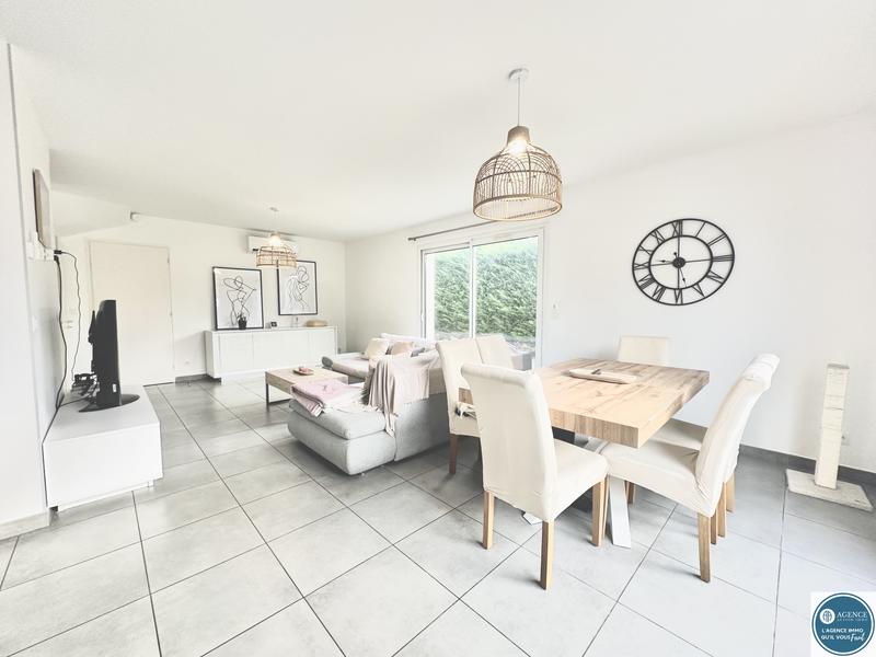 Maison - 100 m² - 5 pièces