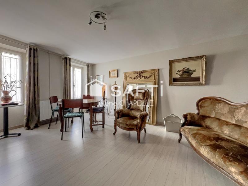 Maison - 185 m² - 10 pièces