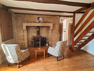 Maison en pierre - 211 m² - 9 pièces