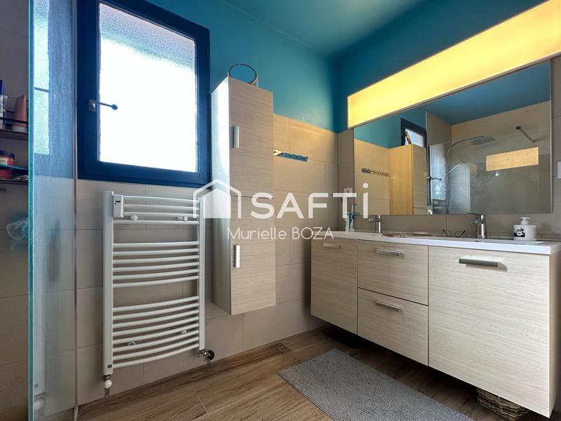 Appartement - 99 m² - 4 pièces