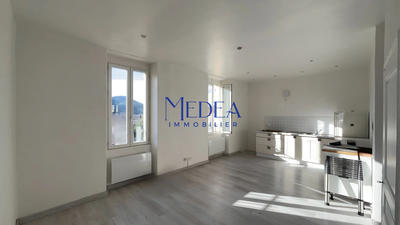 Immeuble - 233 m² - 12 pièces