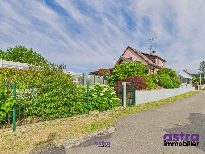 Maison - 152 m² - 6 pièces