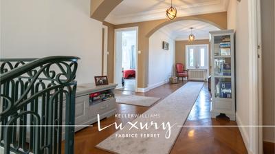 Propriété - 360 m² - 12 pièces