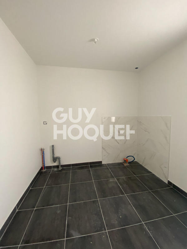 Maison - 93 m² - 4 pièces