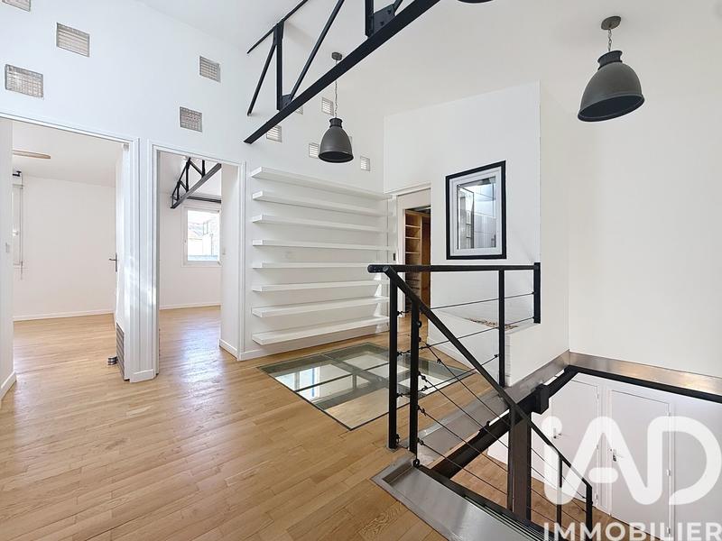 Loft - 139 m² - 5 pièces