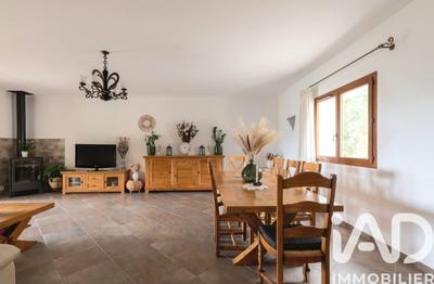 Maison - 183 m² - 4 pièces