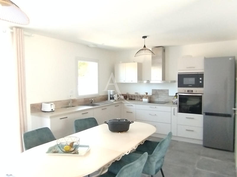 Maison - 67 m² - 3 pièces