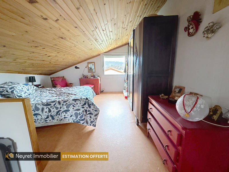 Maison - 103 m² - 5 pièces