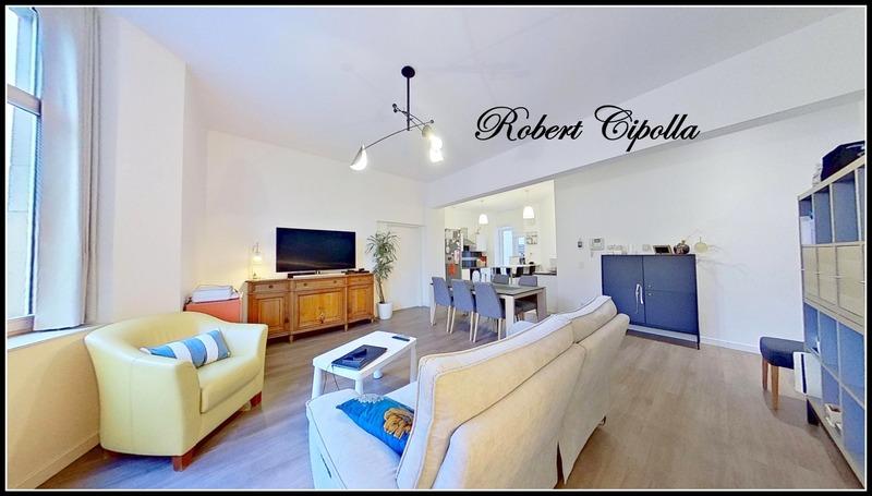 Appartement - 82 m² - 4 pièces