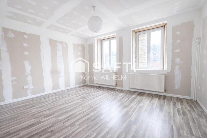 Maison - 245 m² - 9 pièces