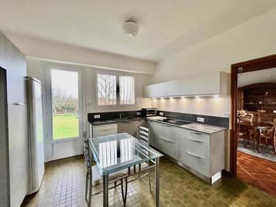 Maison - 117 m² - 6 pièces