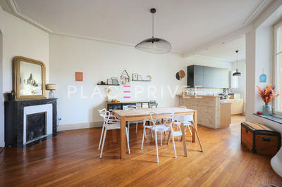 Appartement - 114 m² - 5 pièces