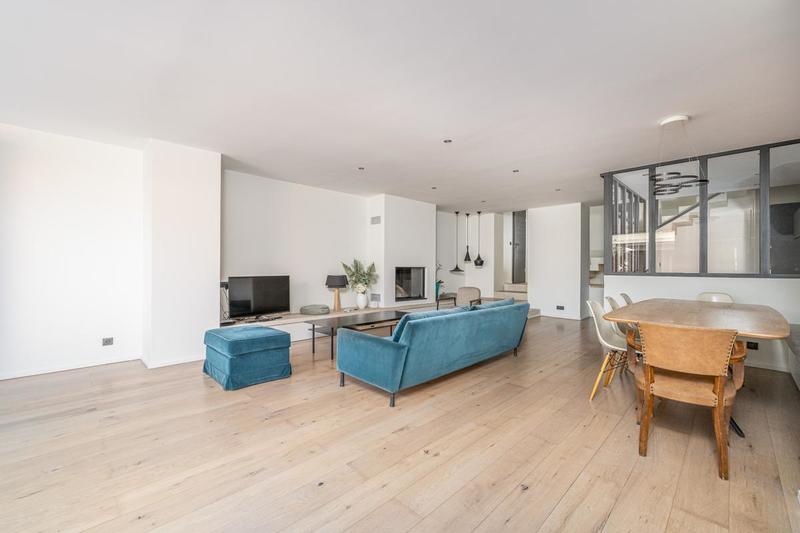 Maison - 190 m² - 5 pièces