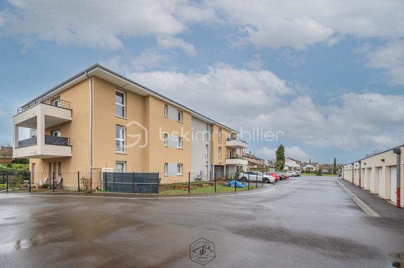 Appartement - 72 m² - 3 pièces