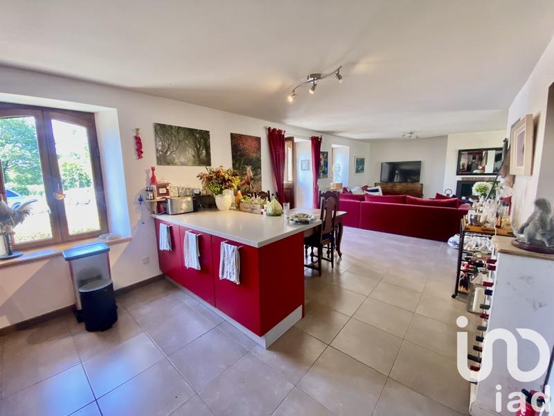 Maison - 191 m² - 7 pièces