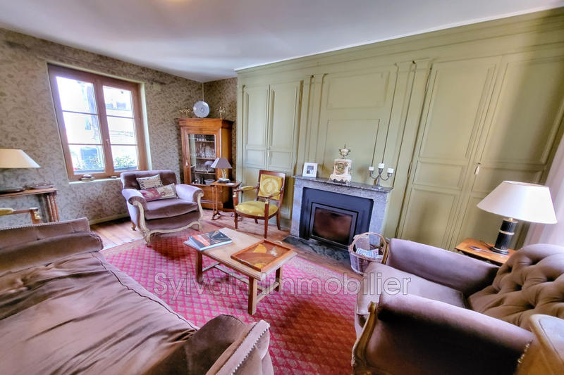 Maison - 170 m² - 8 pièces