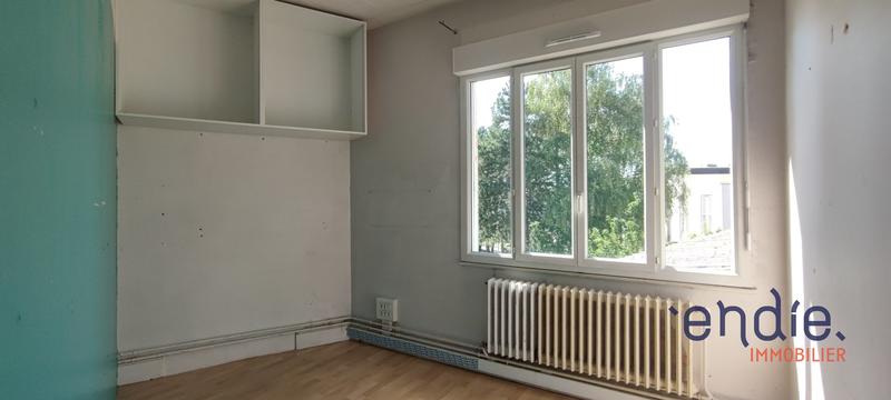 Immeuble mixte - 240 m² - 3 pièces