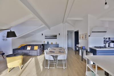 Appartement - 97 m² - 3 pièces