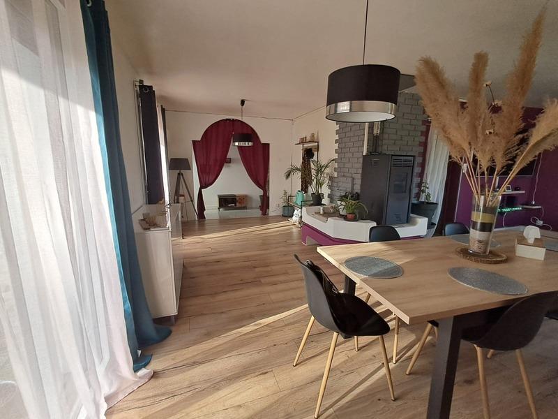 Maison - 105 m² - 4 pièces