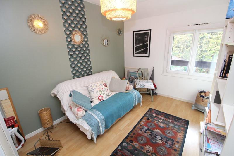 Maison - 87 m² - 6 pièces