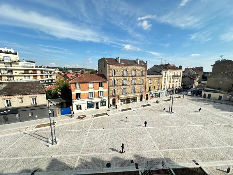 Appartement - 80 m² - 4 pièces