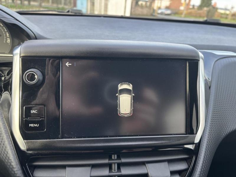 Peugeot 208 Puretech 110 s&amp;S Eat6 Allure