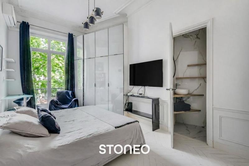 Appartement ancien - 165 m² - 5 pièces