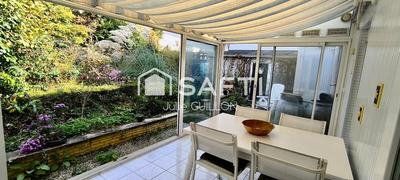 Maison de ville - 92 m² - 4 pièces