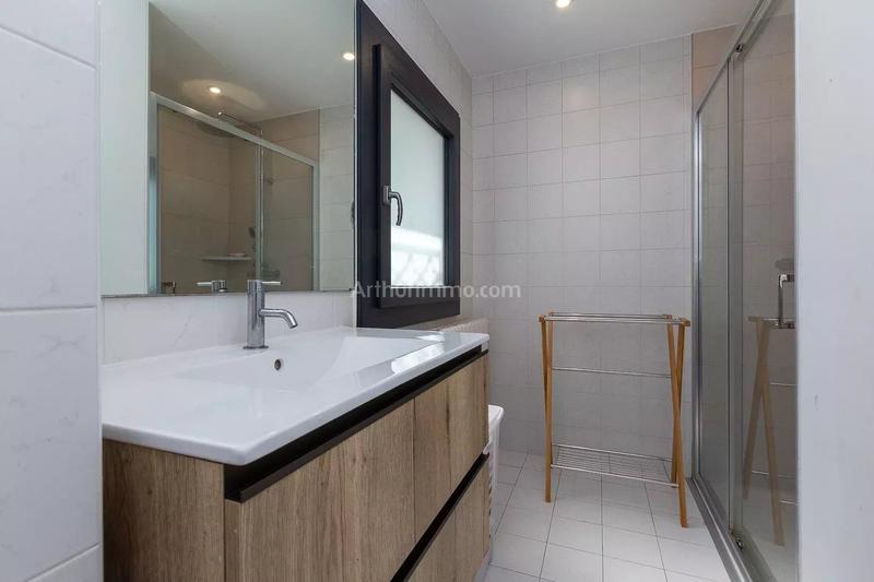 Maison - 193 m² - 7 pièces