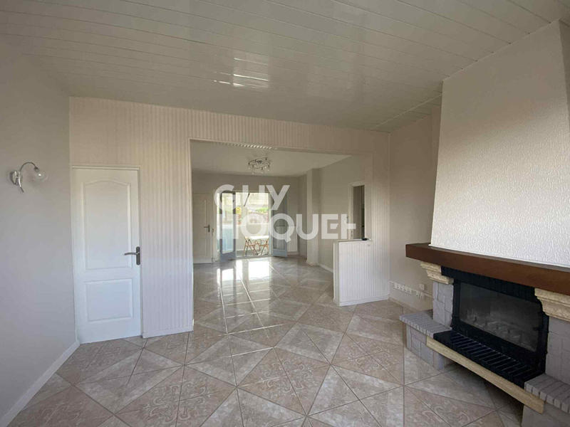 Maison - 110 m² - 6 pièces